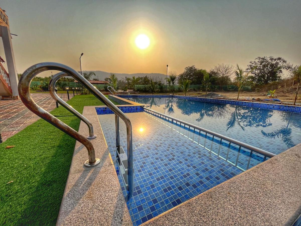 Vibe Meadows Villa With Private Swimming Pool Near Kashid Beach Luaran gambar